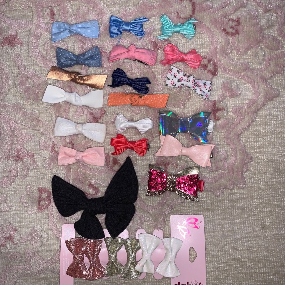 25 Alligator Clip Girl Bows